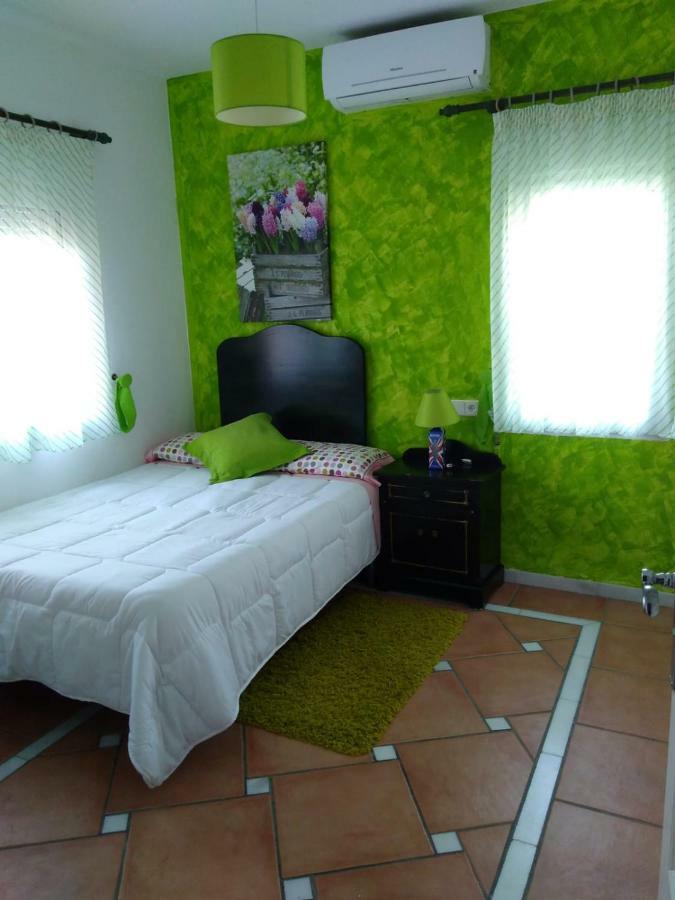 Habitaciones En Casa Centrica Con Piscina Almuñécar Exterior foto