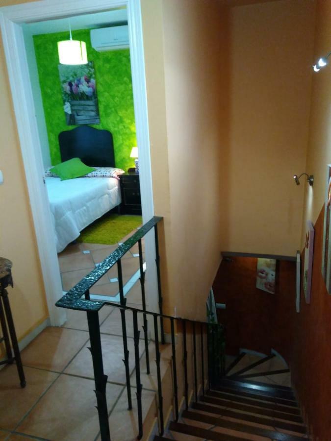 Habitaciones En Casa Centrica Con Piscina Almuñécar Exterior foto